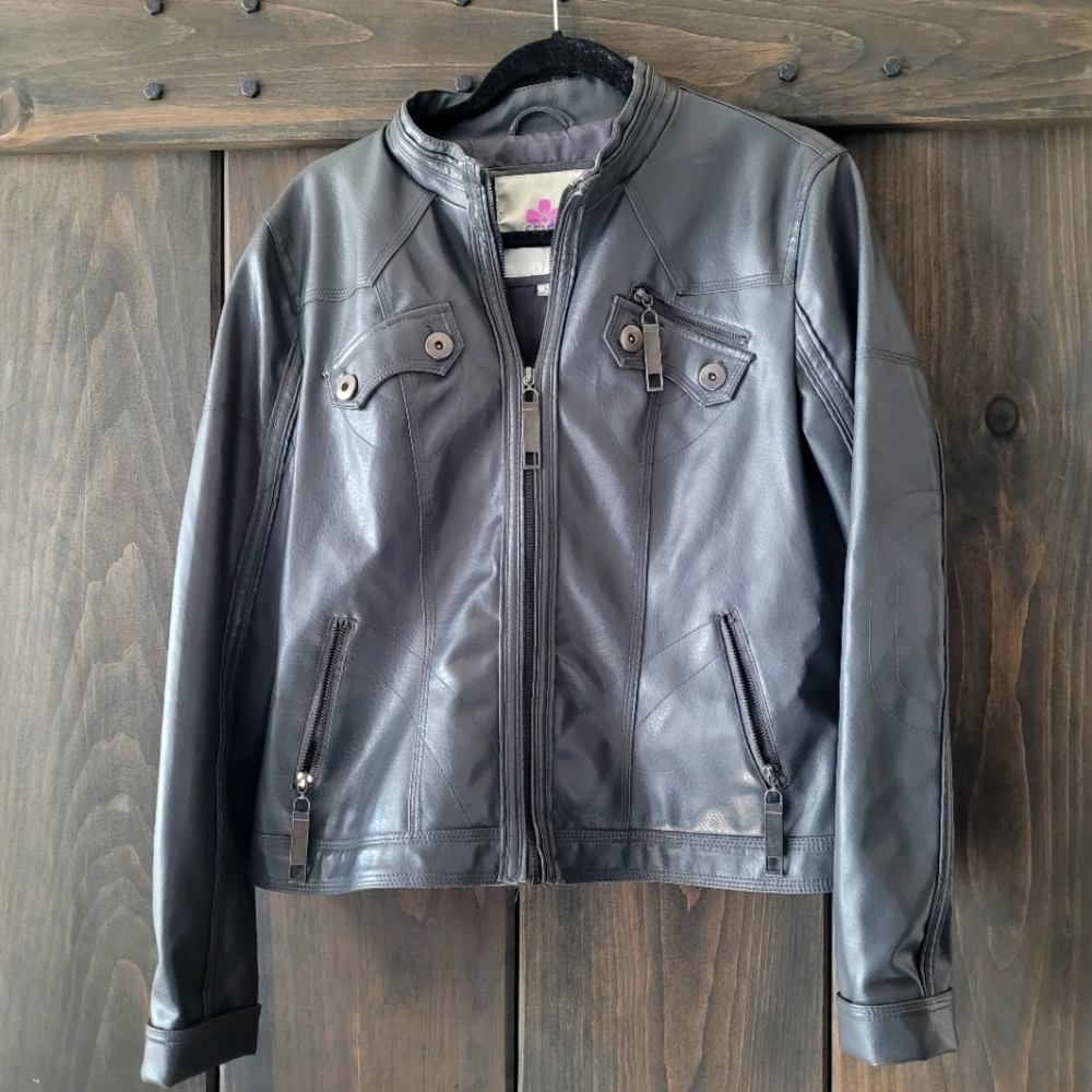 Hot date night coat Gunmetal Grey sz L, fits M